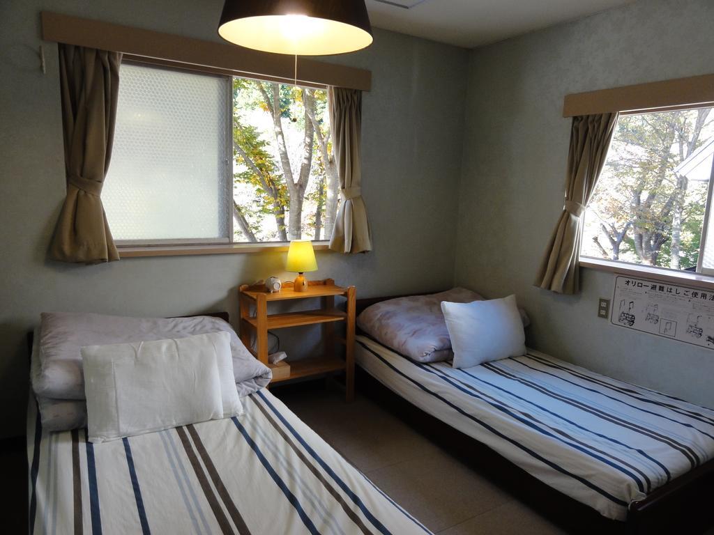 Tanigawadake Raspberry Youth Hostel Minakami Exteriör bild