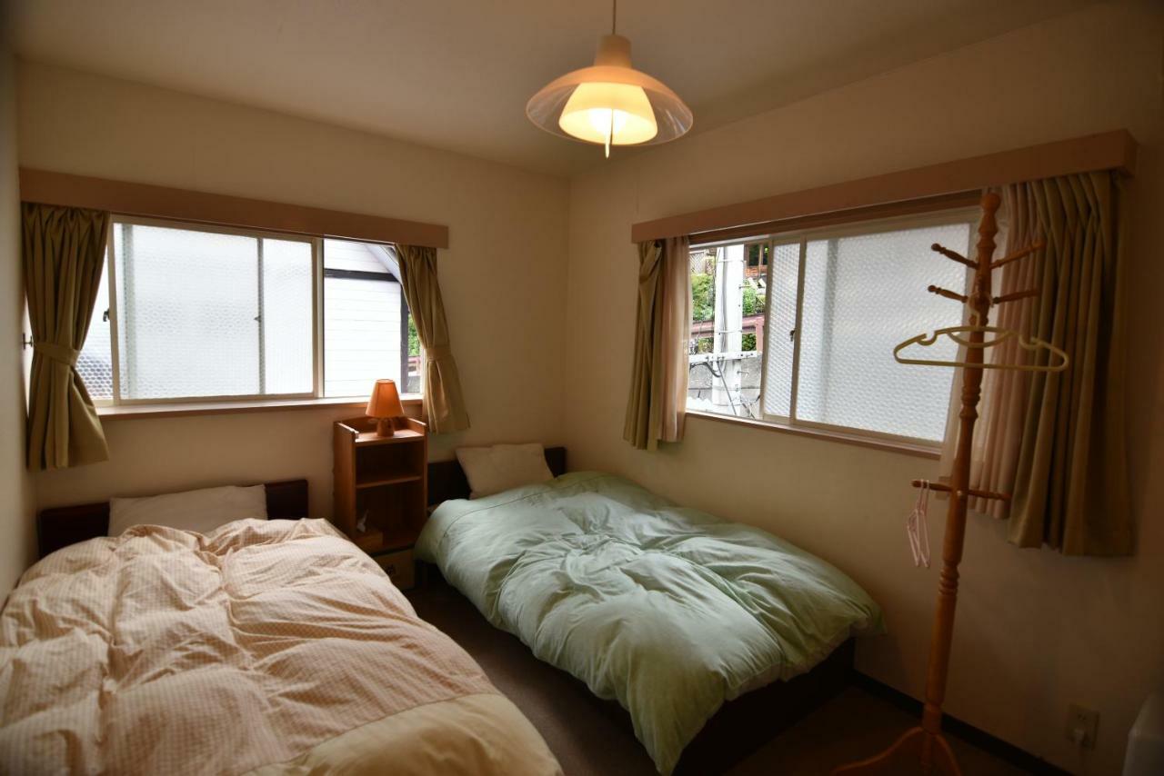 Tanigawadake Raspberry Youth Hostel Minakami Exteriör bild